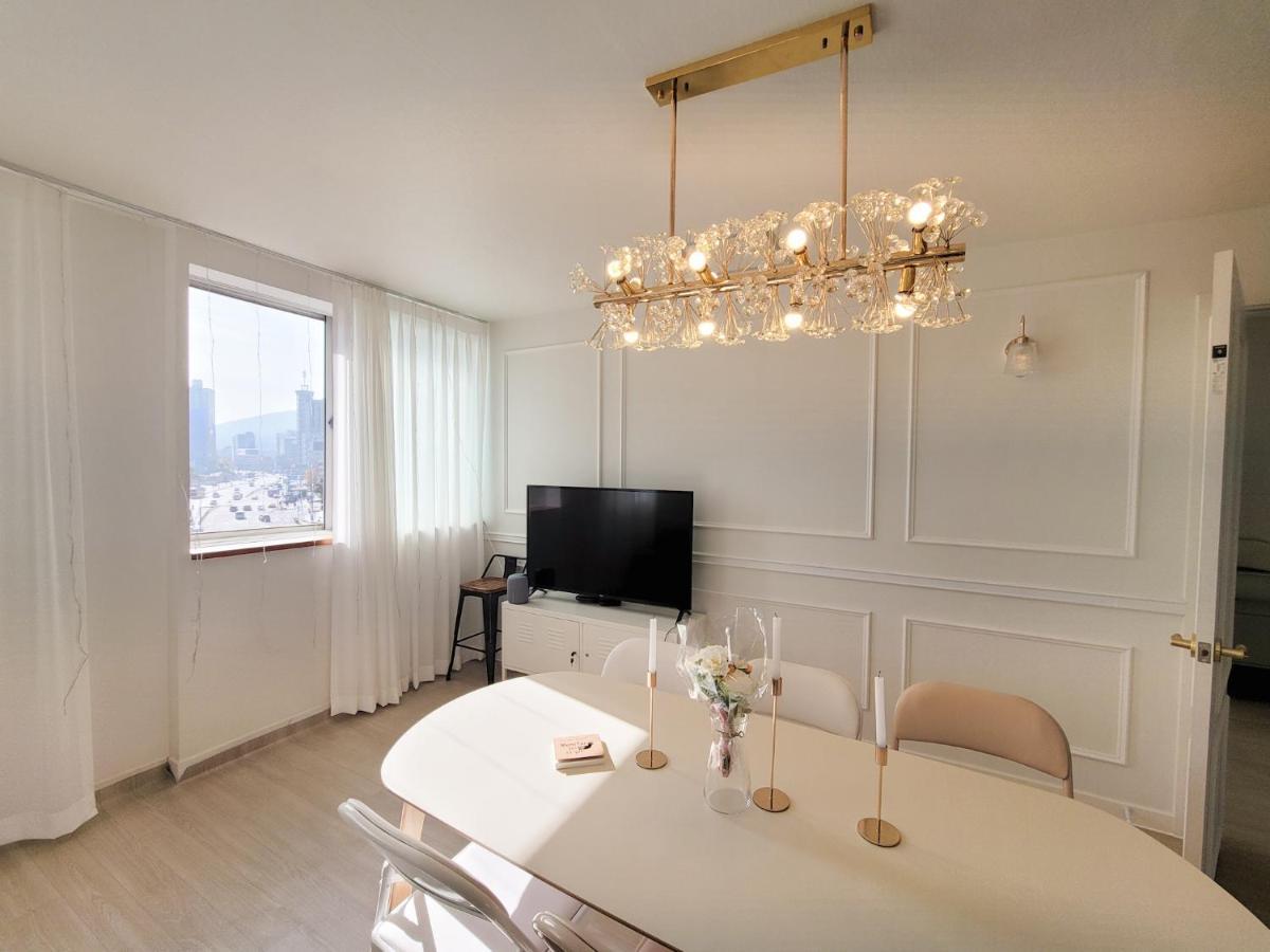 Ddp, Ddm 3 Mins Chilling Party Available Convenience Transportation Long Term Welcomed Apartment