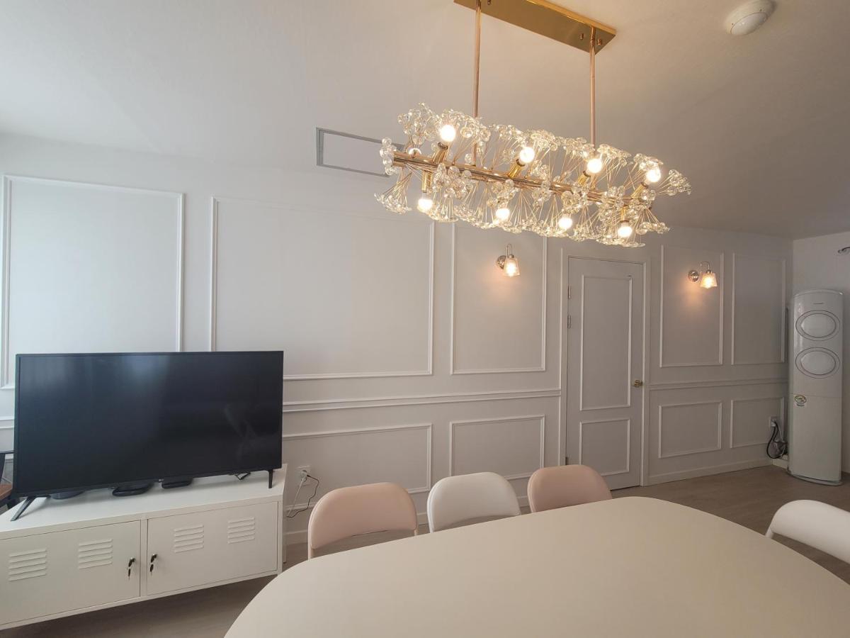 Ddp, Ddm 3 Mins Chilling Party Available Convenience Transportation Long Term Welcomed Apartment Seoul